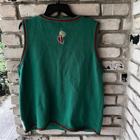 Christmas green vest with 2 big snowman holding Christmas stockings XL - Picture 3 of 3